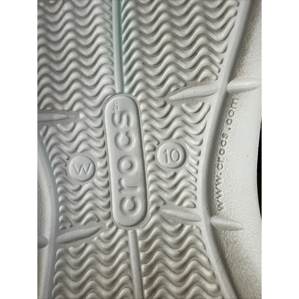 Crocs Women's Strappy Slip-On Sandals White & Gray US 10 Synthetic Upper Logo